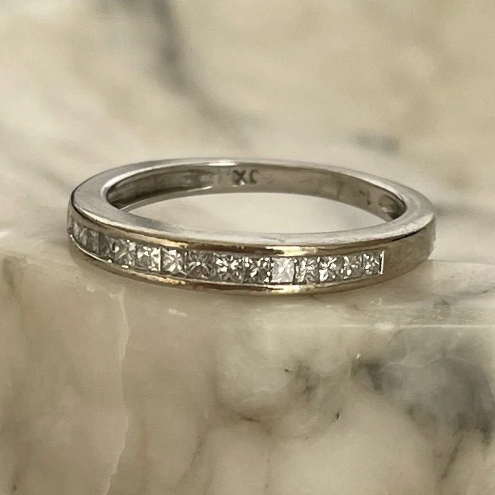 Solid 14K white gold diamond ring natural princess diamonds stacking band VTG - Picture 6 of 15